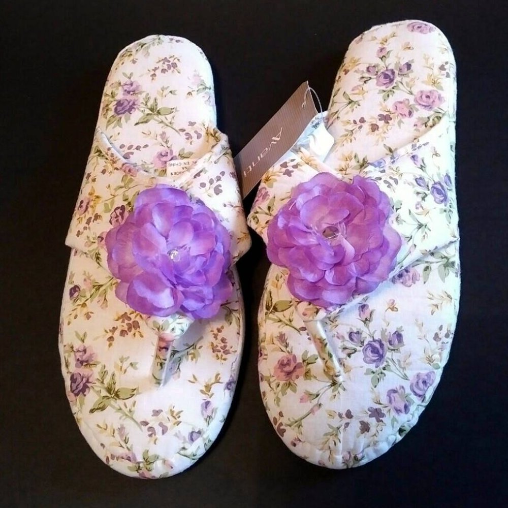 NEW Floral Thong Slippers, Purple Rosettes, Large with BONUS!